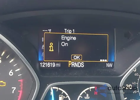 2017 Ford Escape S z USA, uszkodzony, nr VIN 1FMCU0F73HUB64817